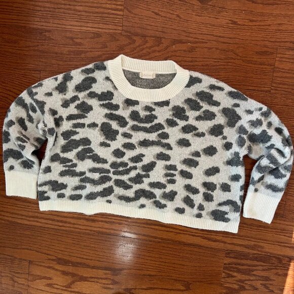 ALTAR’D STATE Leopard Print Oversized Crewneck Sweater Size Small - Picture 2 of 12